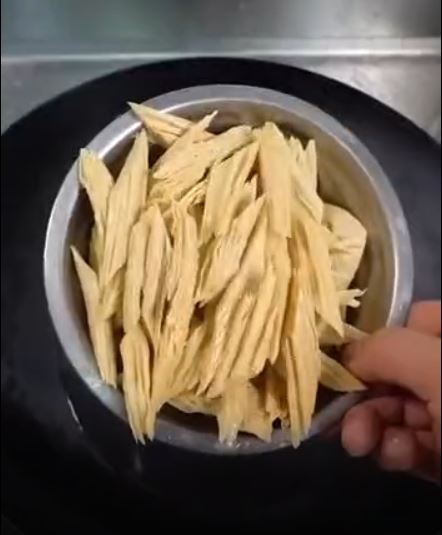 Braised bean curd bamboo